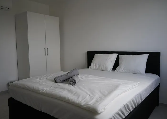 Dm Apartment